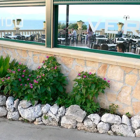 Nido Aparthotel
